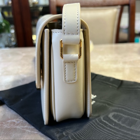 (SOLD) Celine teen Triomphe bag - Picture 4 of 11